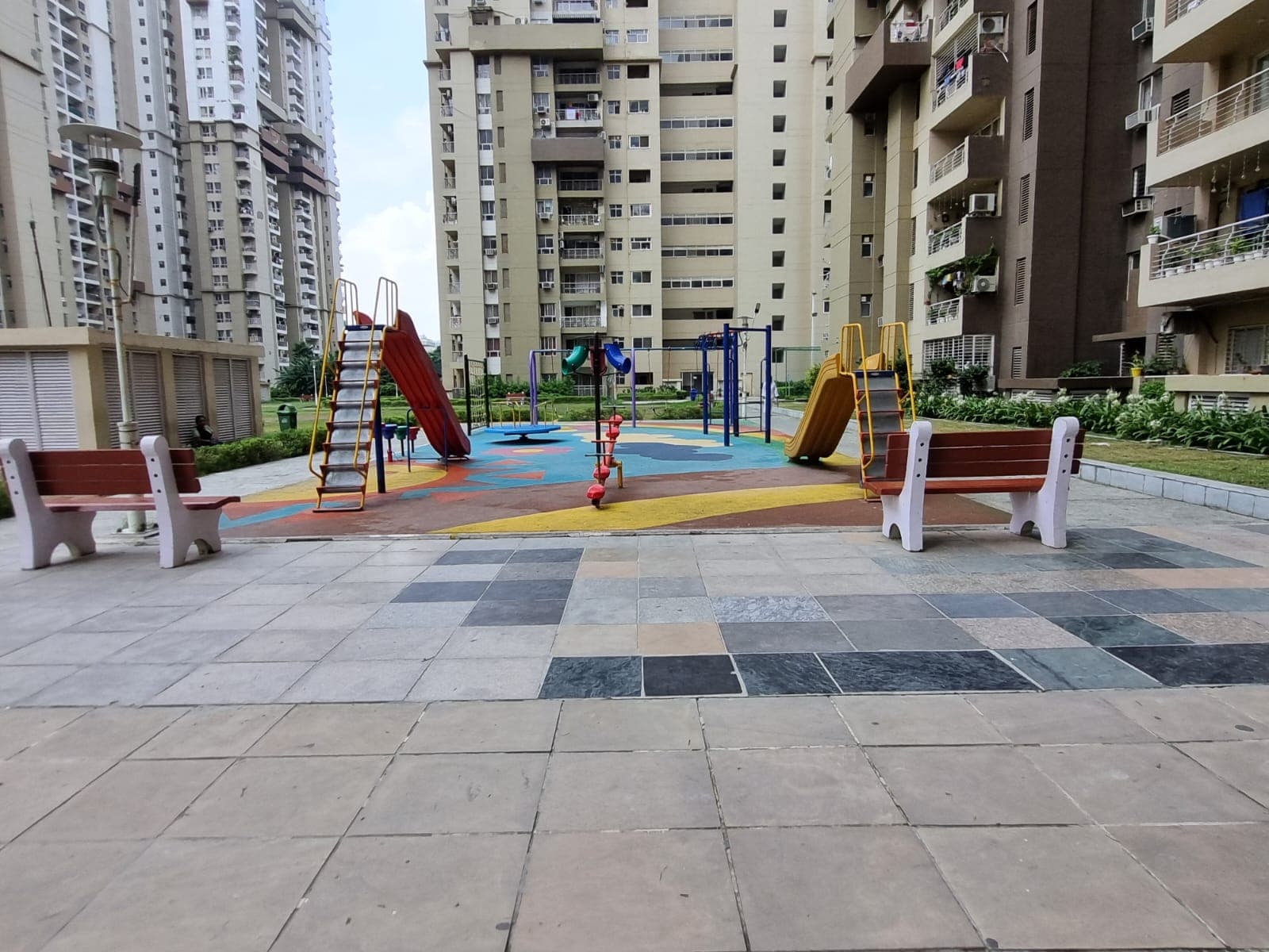 Lotus Boulevard