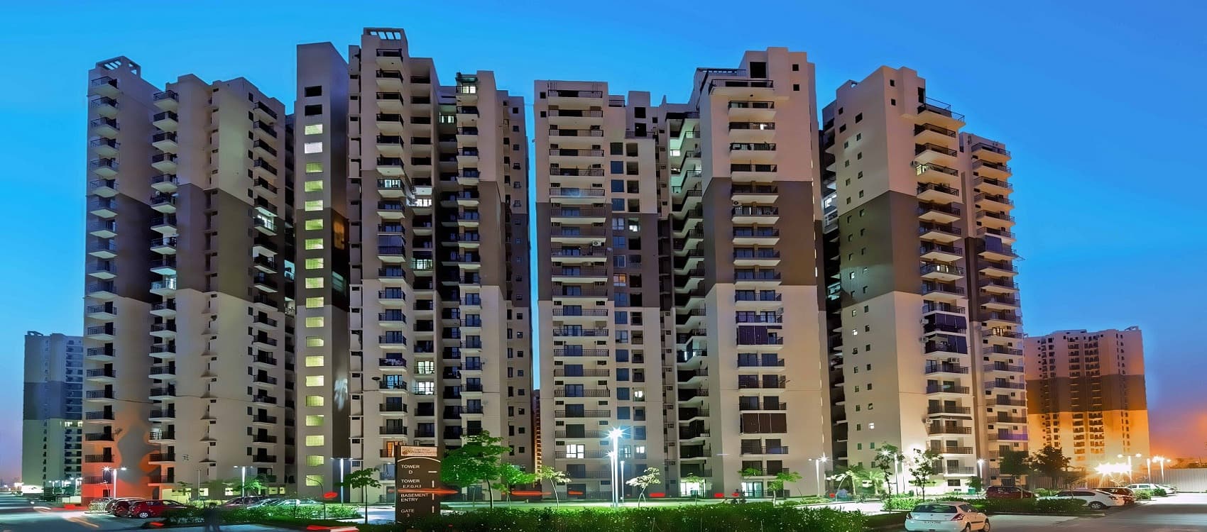 Logix Blossom County 3600 sqft carpet area 4 BHK Villa/Kothi/House for Sell in Logix Blossom County, Sector 137, Noida