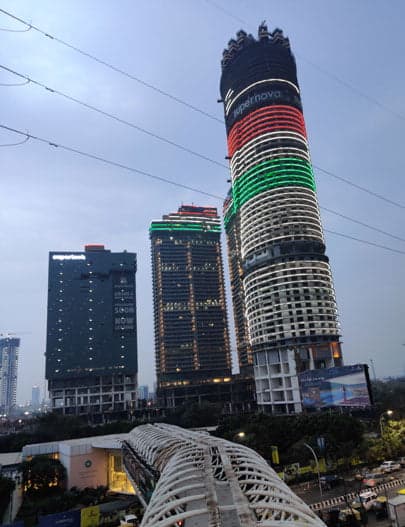 Supertech Supernova 2105 sqft super area 3 BHK Apartment for Sell in Supertech Supernova, Sector 94, Noida
