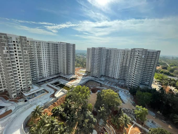Godrej Royale Woods