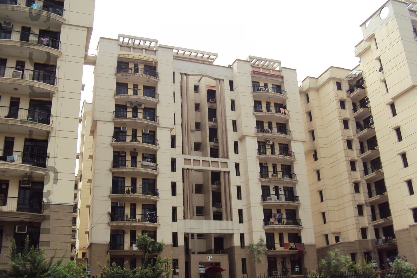 Purvanchal Silver City 1765 sqft 3 BHK Apartment for Sell in Purvanchal Silver City, Sector 93, Noida