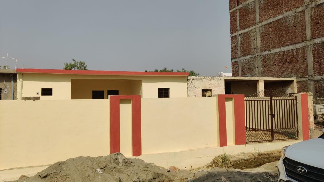 300 sqmeters Plot/Land for Sell in Sector 122, Noida