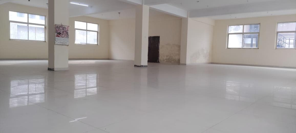 490 / 12000 sqmeters Industry for Sell in Sector 60, Noida