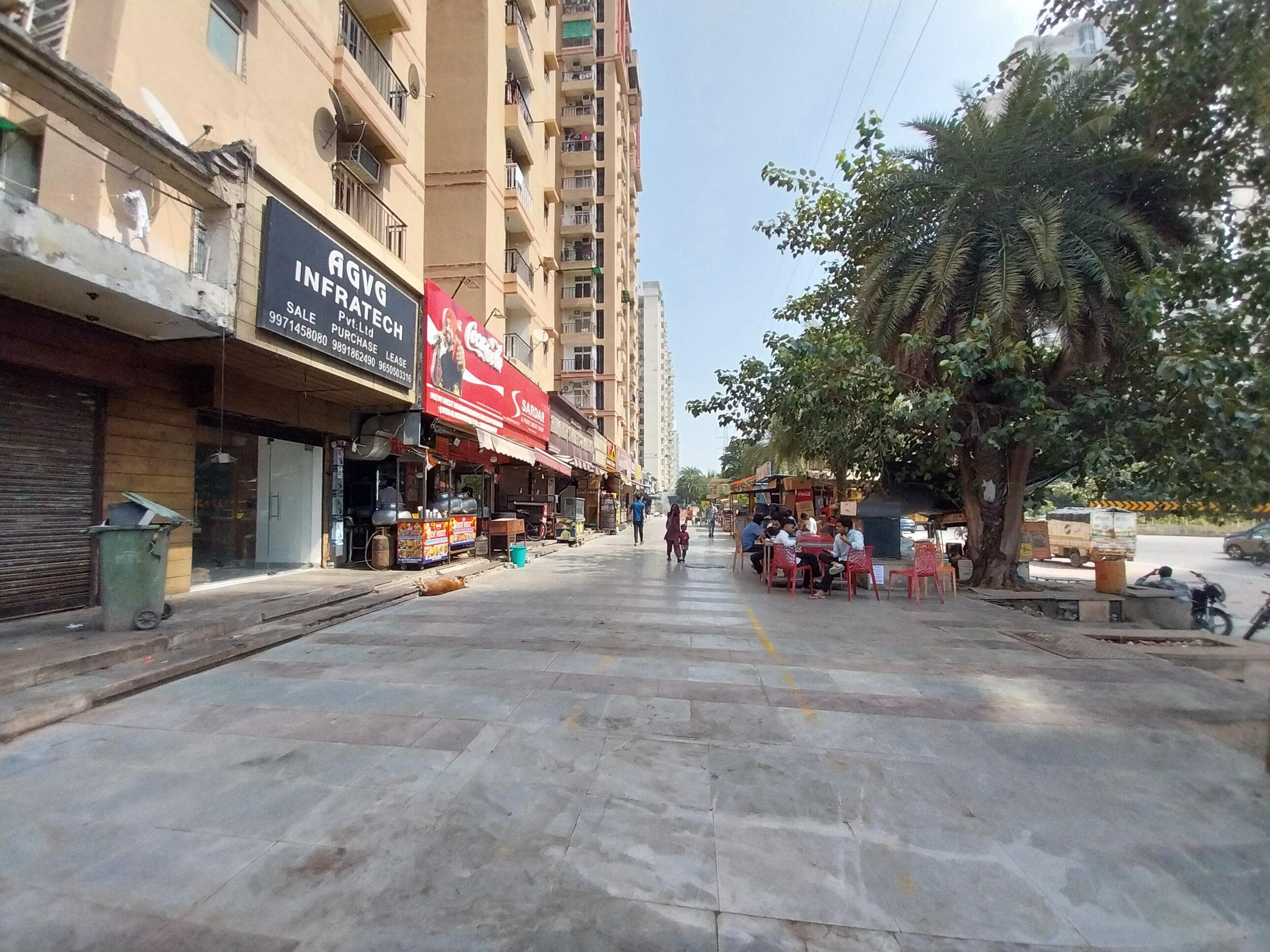 Cape Town 400 sqft Retail for Sell in Cape Town, Sector 76, Noida