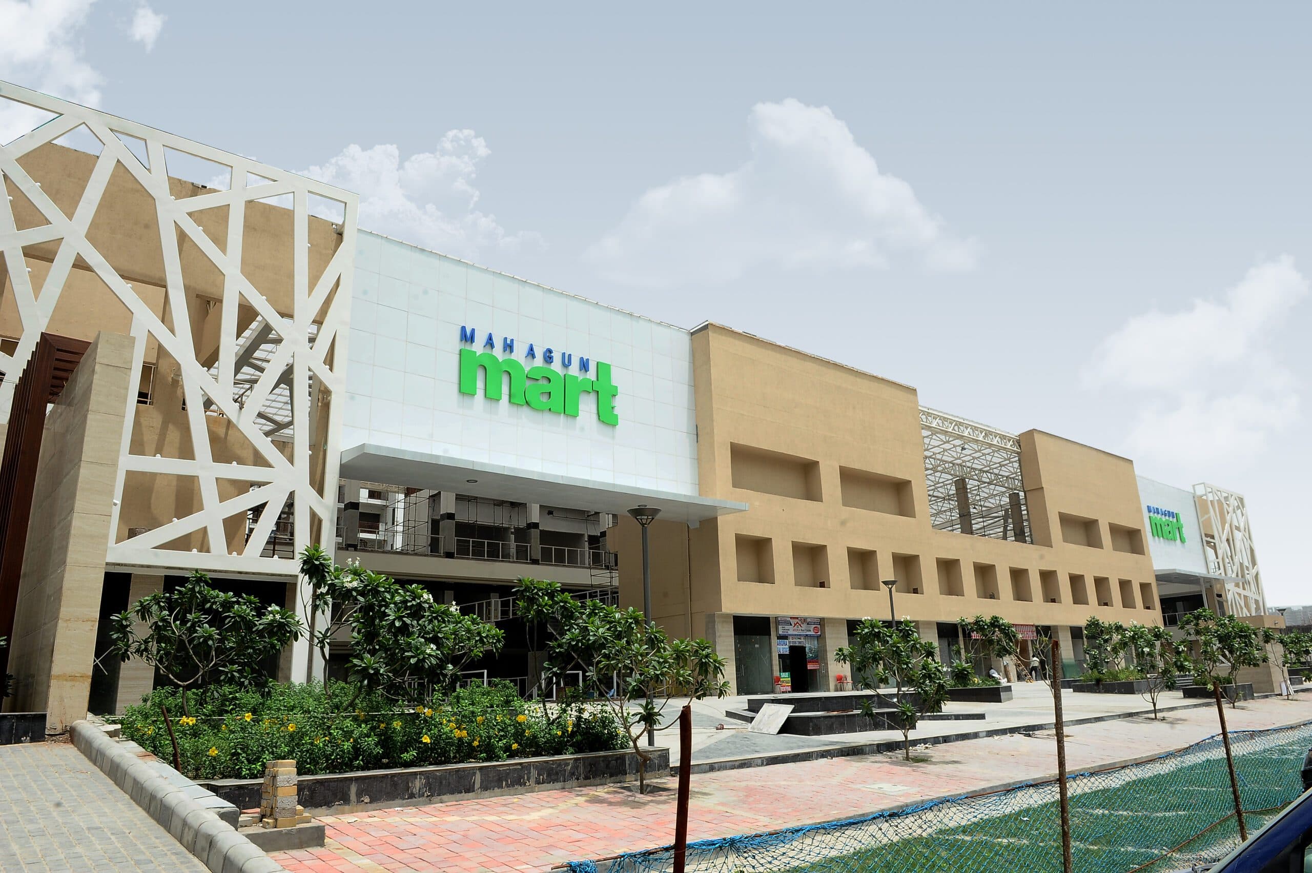 Mahagun Mywoods Phase 1 1000 sqft 2 BHK Apartment for Sell in Mahagun Mywoods Phase 1, Sector 21A, Noida