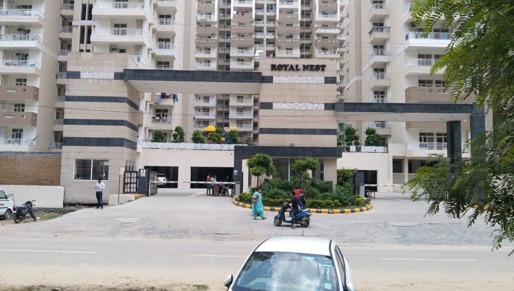 Royal Nest 150 sqft Retail for Sell in Royal Nest, Techzone 4 Greater Noida West, Greater Noida