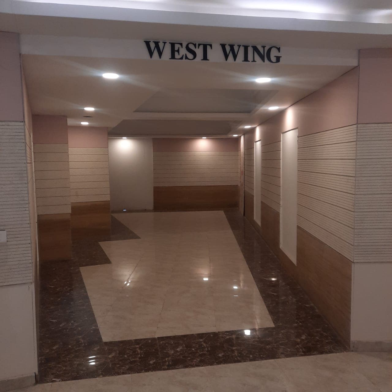 Supertech North Eye,Sector 74,Noida 1230 sqft 2 BHK Apartment for Sell in Supertech North Eye,Sector 74,Noida, Sector 74, Noida
