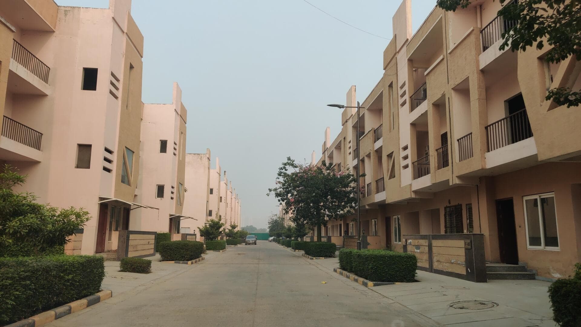 Supertech Golf Country 150 sqyards Plot/Land for Sell in Supertech Golf Country, Sector 22D Yamuna Expressway, Greater Noida
