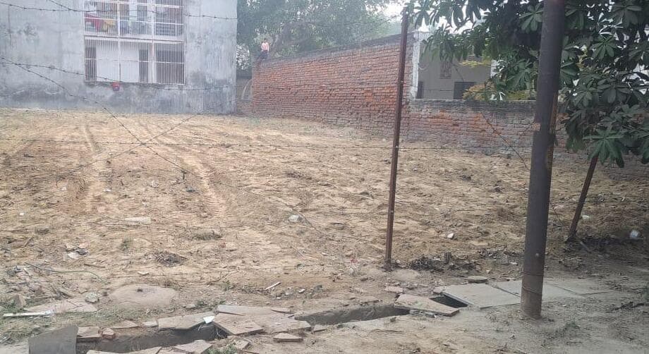500 sqmeters Plot/Land for Sell in Sector 20 Yamuna Expressway, Greater Noida