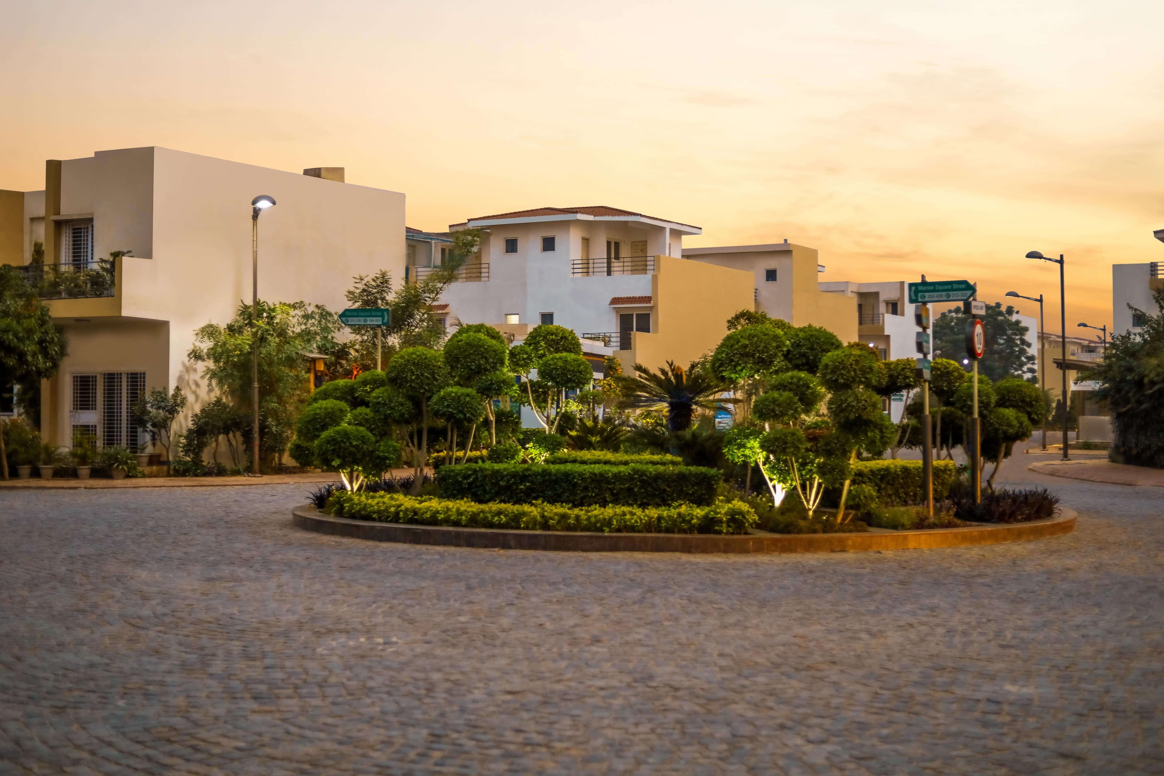 Gardenia Golf City 8 640 sqft Retail for Sell in Gardenia Golf City 8, Sector 75, Noida