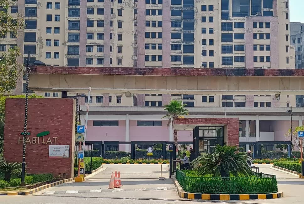 Unitech Habitat 2100 sqft 3 BHK Apartment for Sell in Unitech Habitat, Sector Pi 2, Greater Noida