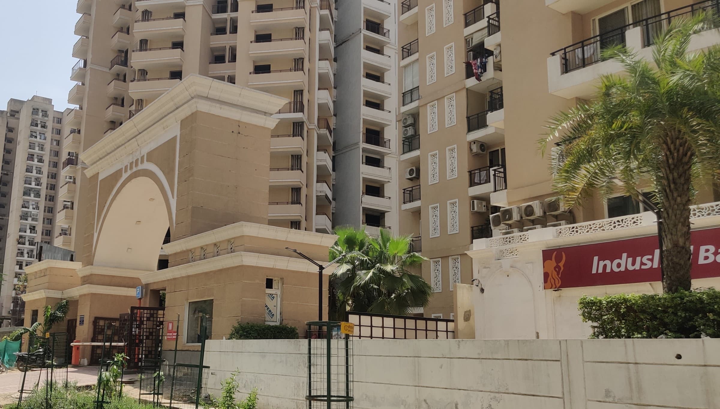 Strategic Royal Court 1230 sqft 2 BHK Apartment for Sell in Strategic Royal Court, Sector 16B Greater Noida West, Greater Noida