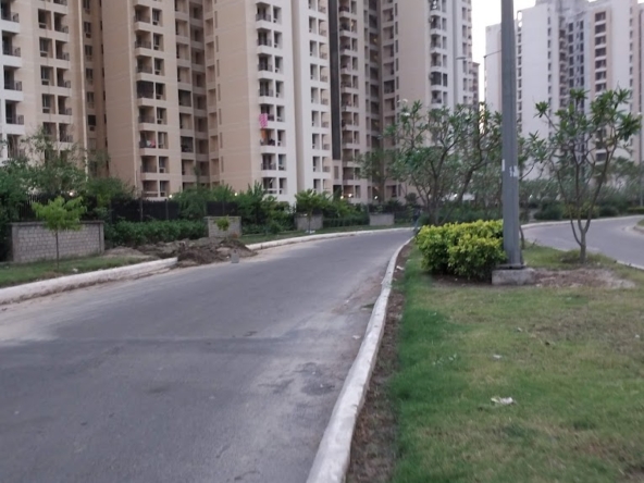 Jaypee Greens Kasa Isles 1370 sqft 3 BHK Apartment for sell