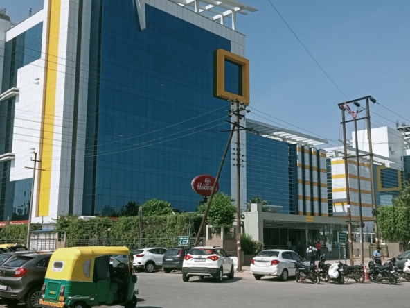 Express Trade Tower office space for sell 1500 sqft
