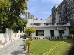 300 sq. meter 5 bhk Kothi for Sale
