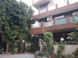 300 Sq. Meter Residential Kothi for Rent in Sector 48, Noida